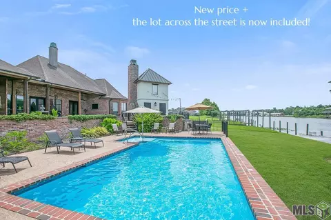 11504 River Highlands, Saint Amant, LA 70774