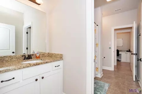 Entry Way - 6358 Yatton Dr, Addis, LA 70710 photo 1 of 2