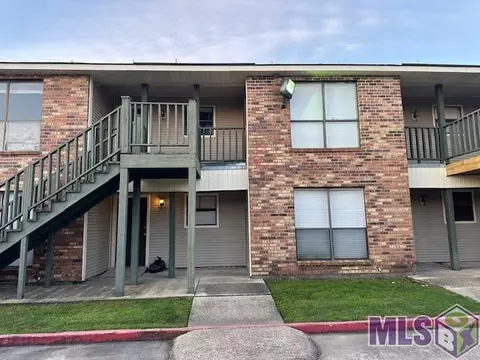 1826 S Brightside View Dr #N, Baton Rouge, LA 70820