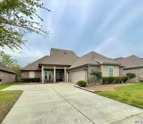 3057 Meadow Grove Ave, Zachary, LA 70791