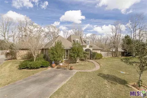 174 Highland Mdws, Jackson, LA 70748