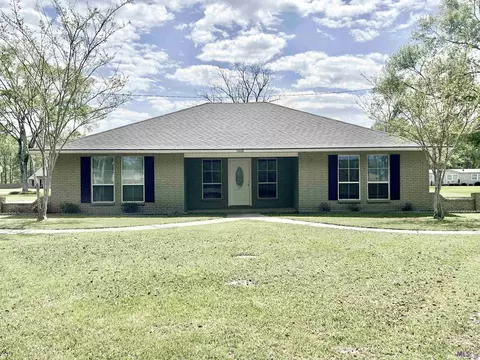 11608 Mccullough Rd, Zachary, LA 70791