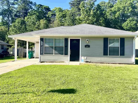 12873 Mulberry Dr, Denham Springs, LA 70726