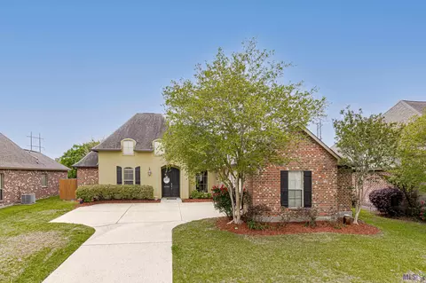 6030 Nature Trail Dr, Baton Rouge, LA 70817