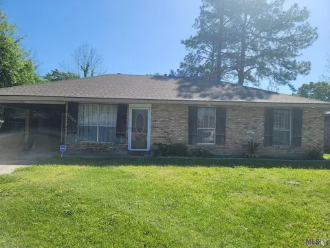 7944 Santa Barbara Dr, Baton Rouge, LA 70811