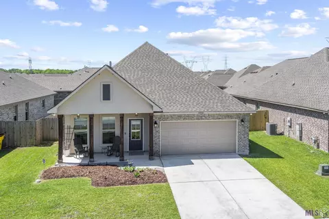 2230 Elmcrest Way, Saint Gabriel, LA 70776