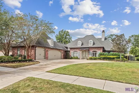 2685 Carnoustie Dr, Zachary, LA 70791