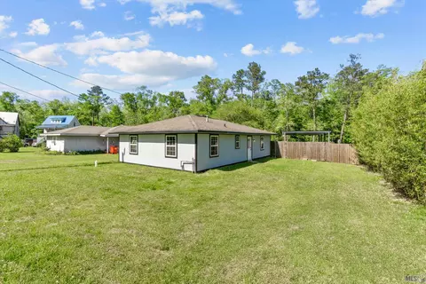 31871 Tiboe Plz, Springfield, LA 70462