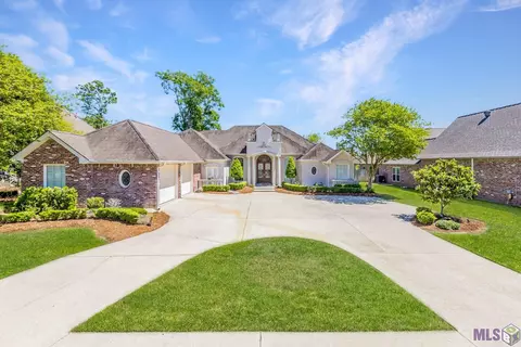 326 Chateau Jon, Denham Springs, LA 70726