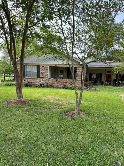 10930 Core Ln, Baker, LA 70714 photo 1