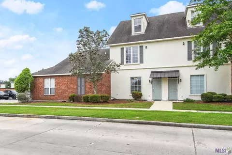 4000 Lake Beau Pre # 106, Baton Rouge, LA 70820