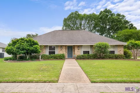 11844 Parkridge Ave, Baton Rouge, LA 70816