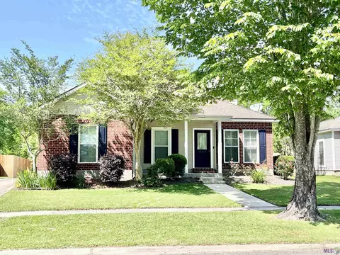 15319 Cocodrie Dr, Baton Rouge, LA 70817