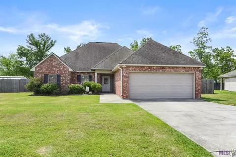 14047 Pecan Ridge Dr, Gonzales, LA 70737