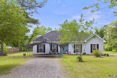 30156 Willow Ln, Hammond, LA 70403