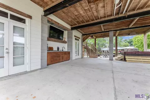 22386 Chinquapin Ave, Maurepas, LA 70449 photo 9