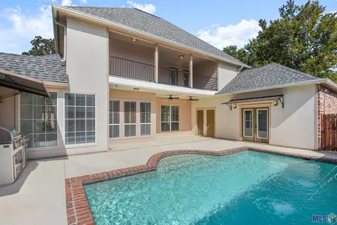 6041 Hope Estate Dr, Baton Rouge, LA 70820