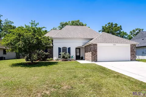 17379 Stonewood Dr, Prairieville, LA 70769