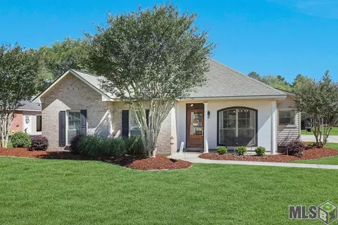 13111 N Ridge Dr, Walker, LA 70785 photo 2