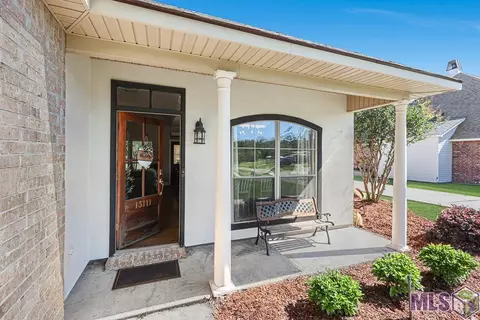 13111 N Ridge Dr, Walker, LA 70785 photo 3