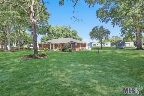10215 Arnold Rd, Denham Springs, LA 70726