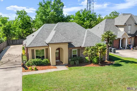 40521 Misty Oak Ct, Prairieville, LA 70769