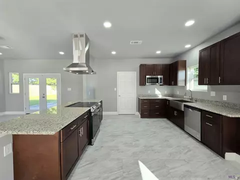 5719 Parkhaven Dr, Baton Rouge, LA 70816