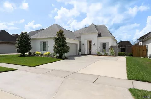 43287 Meadow Grove Dr, Prairieville, LA 70769