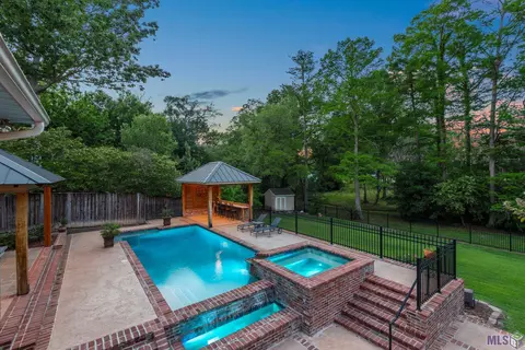 7521 St Edmund Ct, Baton Rouge, LA 70808