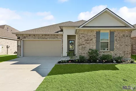 13834 Keever Ave, Baton Rouge, LA 70817