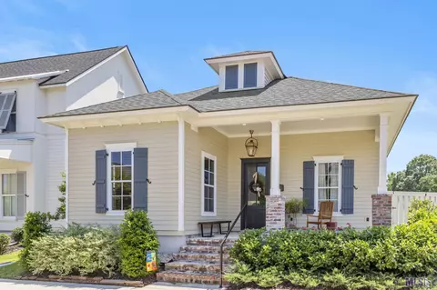 1142 Centennial Ct, Zachary, LA 70791