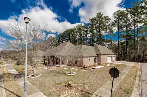4903 Harbor Ln, Baton Rouge, LA 70739