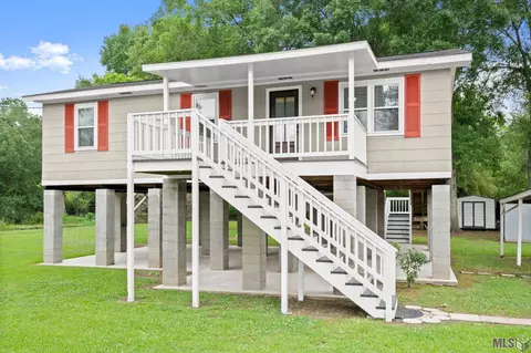 14233 Billy Decoteau Rd, Saint Amant, LA 70774