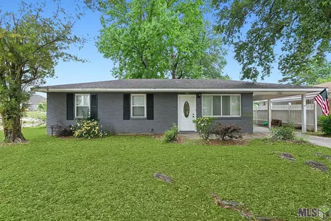 144 Hickory St, Denham Springs, LA 70726