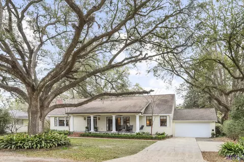 3954 Hundred Oaks Ave, Baton Rouge, LA 70808