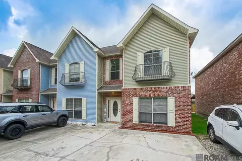 24117 Chateau De Chene Blvd, Walker, LA 70785