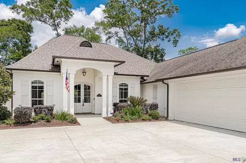 37534 Cypress Hollow Ave, Prairieville, LA 70769