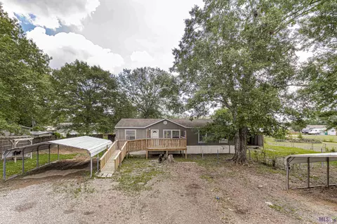 32716 Wonderland Dr, Denham Springs, LA 70706