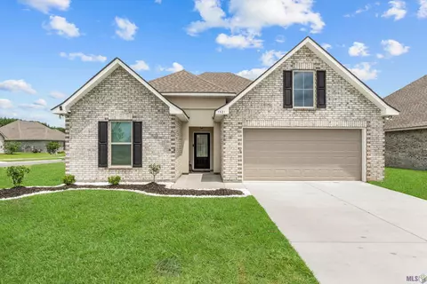 1521 Plainsknoll Ave, Zachary, LA 70791