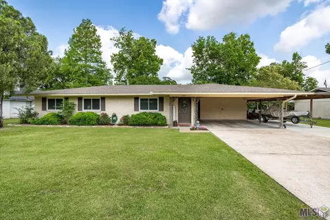 328 St Mary, Brusly, LA 70719
