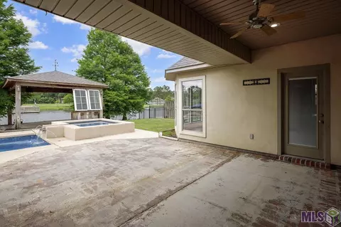 34059 Spring Lake Dr, Walker, LA 70785 photo 27
