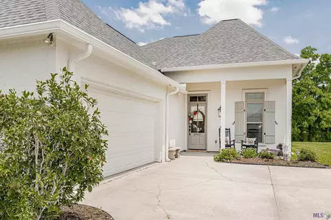 39437 Waycross Ave, Prairieville, LA 70769