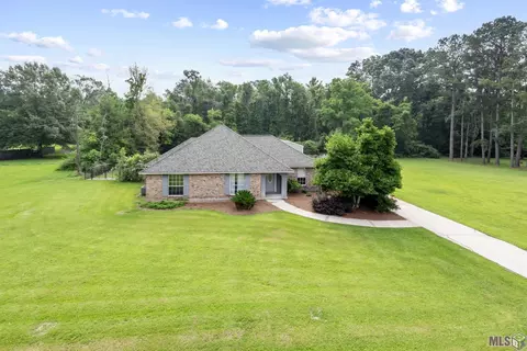 14092 Mark St, Gonzales, LA 70737