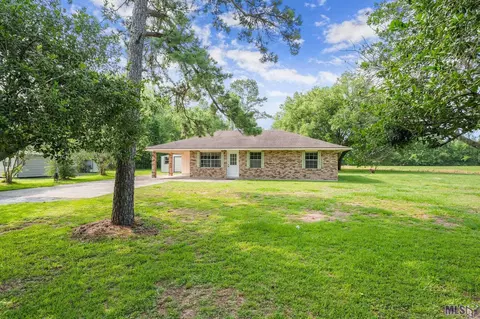 41119 Merritt Evans Rd, Prairieville, LA 70769