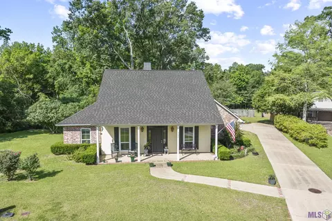 5535 Hilltop Cir, Saint Francisville, LA 70775