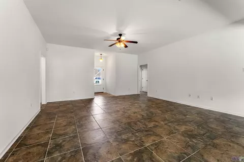 33245 Cross Trl, Walker, LA 70785 photo 3