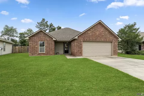 33245 Cross Trl, Walker, LA 70785