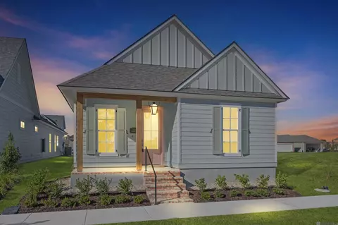 1213 Applewood Dr, Zachary, LA 70791