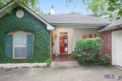 38066 Cove Ct, Prairieville, LA 70769