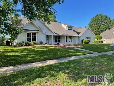 5633 Stratford Ave, Baton Rouge, LA 70808